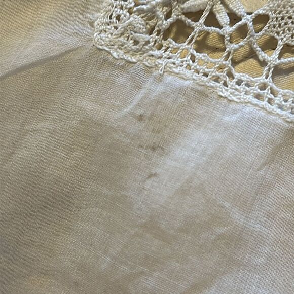 Antique thin white cotton lawn high neck long sleeve blouse with lace & pleats - Picture 13 of 14